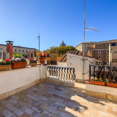 Borgo Pio Experience Apartment Rome Luaran gambar
